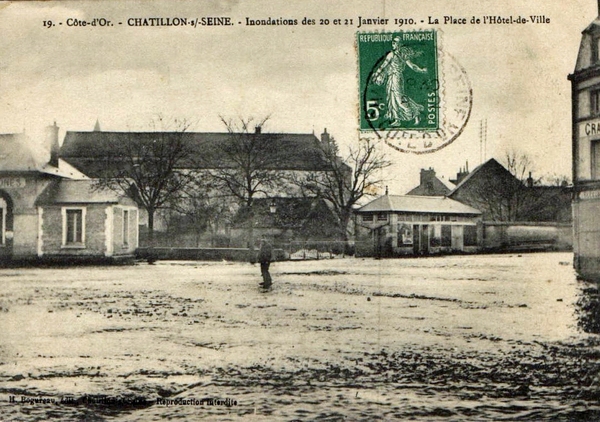 Les inondations des 20 et 21 janvier 1910, vues par Honoré Bogureau...