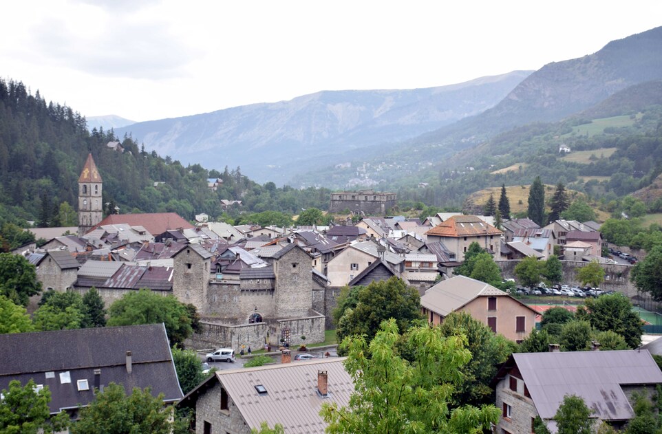 Colmars les Alpes - La ville vue du fort de Savoie