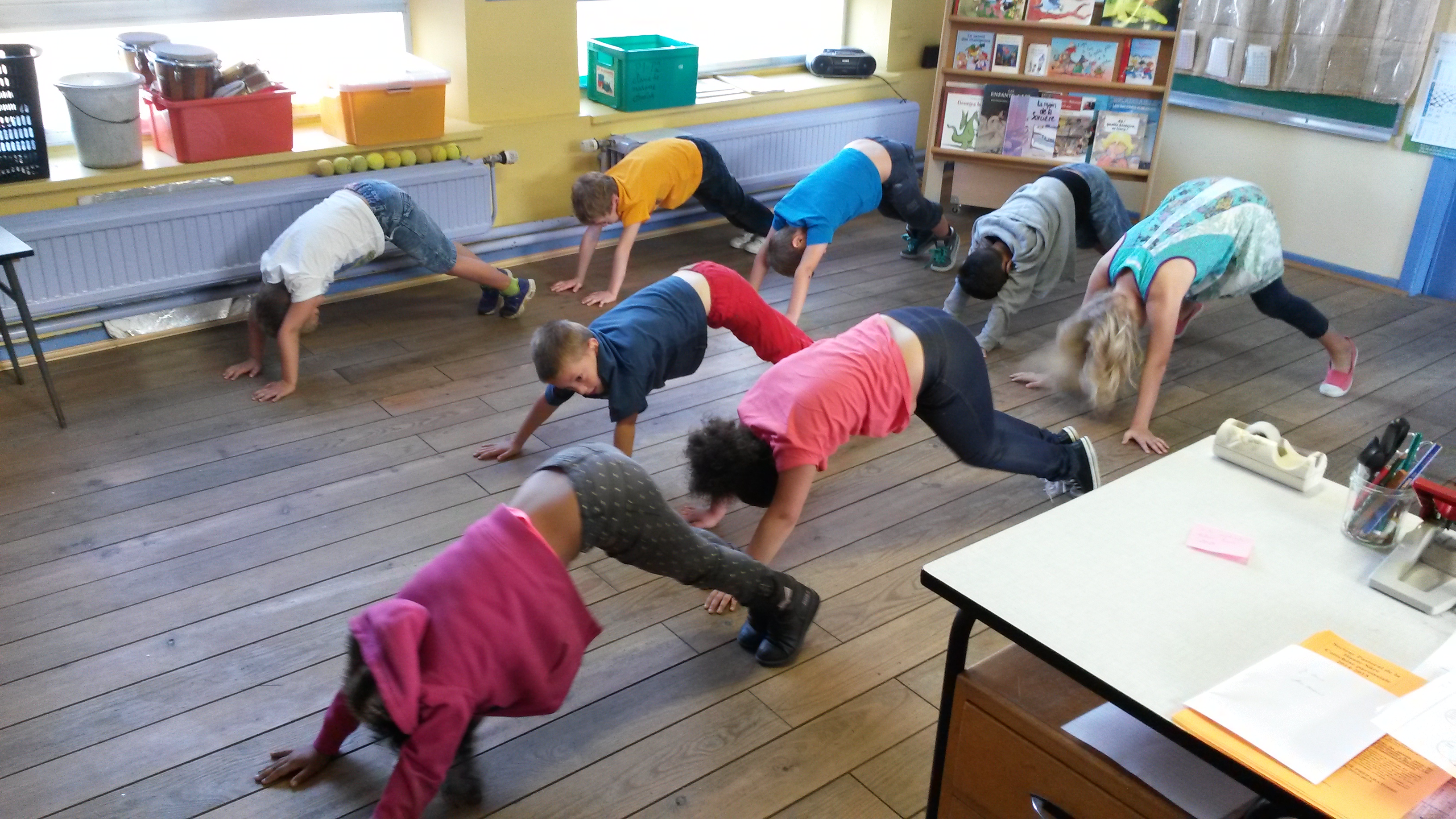 Comme maigrir à la jeune fille avec laide du sport