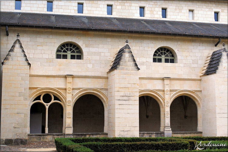 Photos du Cloître de l'Abbaye de Fontevraud