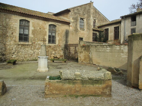 L'arrière de l'église des Augustins à Narbonne