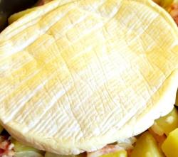 Un vrai bon petit plat d'hiver la '' Tartiflette '' Savoyarde revisitée