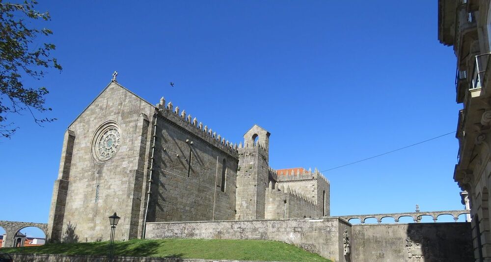 les églises à Vila Do Condo