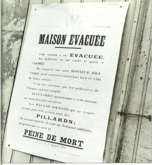 Maison évacuée après la déclaration de guerre