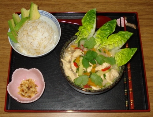 TOM KHA KAÏ  (ต้มข่าไก่) - Soupe de poulet au lait de coco
