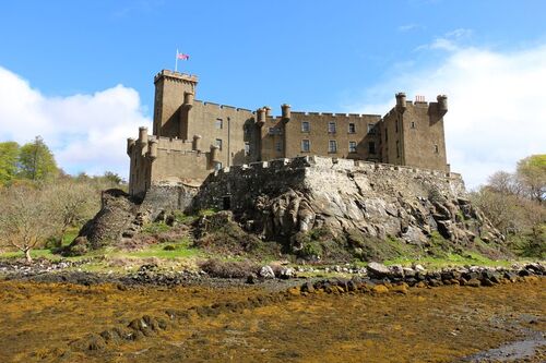 Isle of Skye (3) - Dunvegan Castle - Neist Point