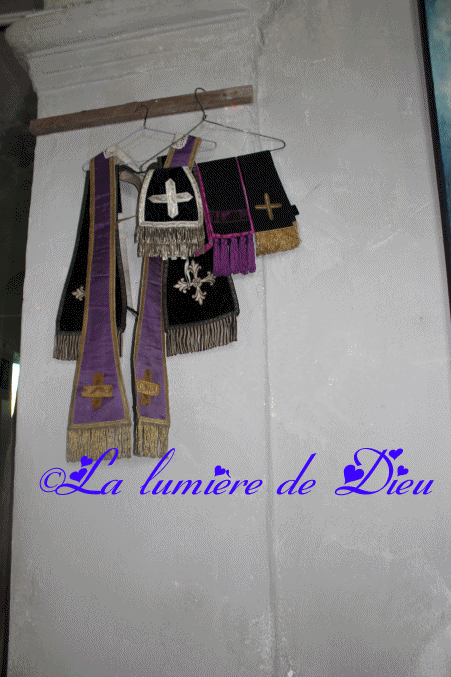 La Madone d'Utelle, le cloître de la chapelle