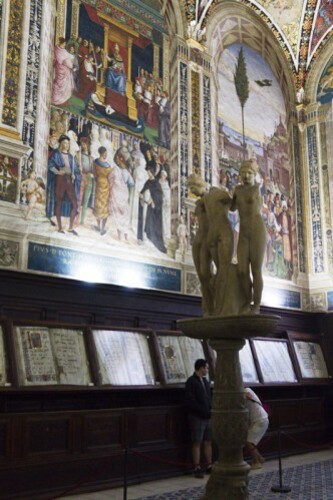 Italie, Sienne,dans la cathédrale, les trois Grâces