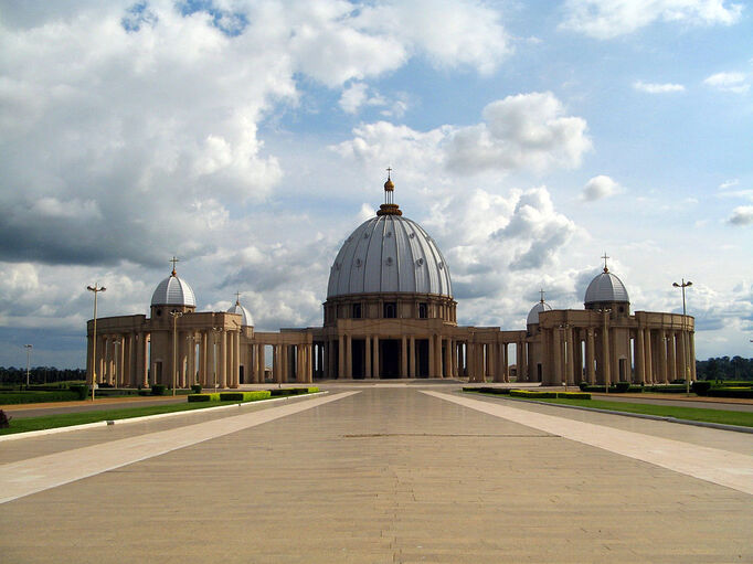 Image illustrative de l’article Basilique Notre-Dame-de-la-Paix de Yamoussoukro