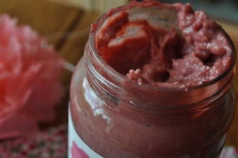 Raspberry curd (crème de framboises)