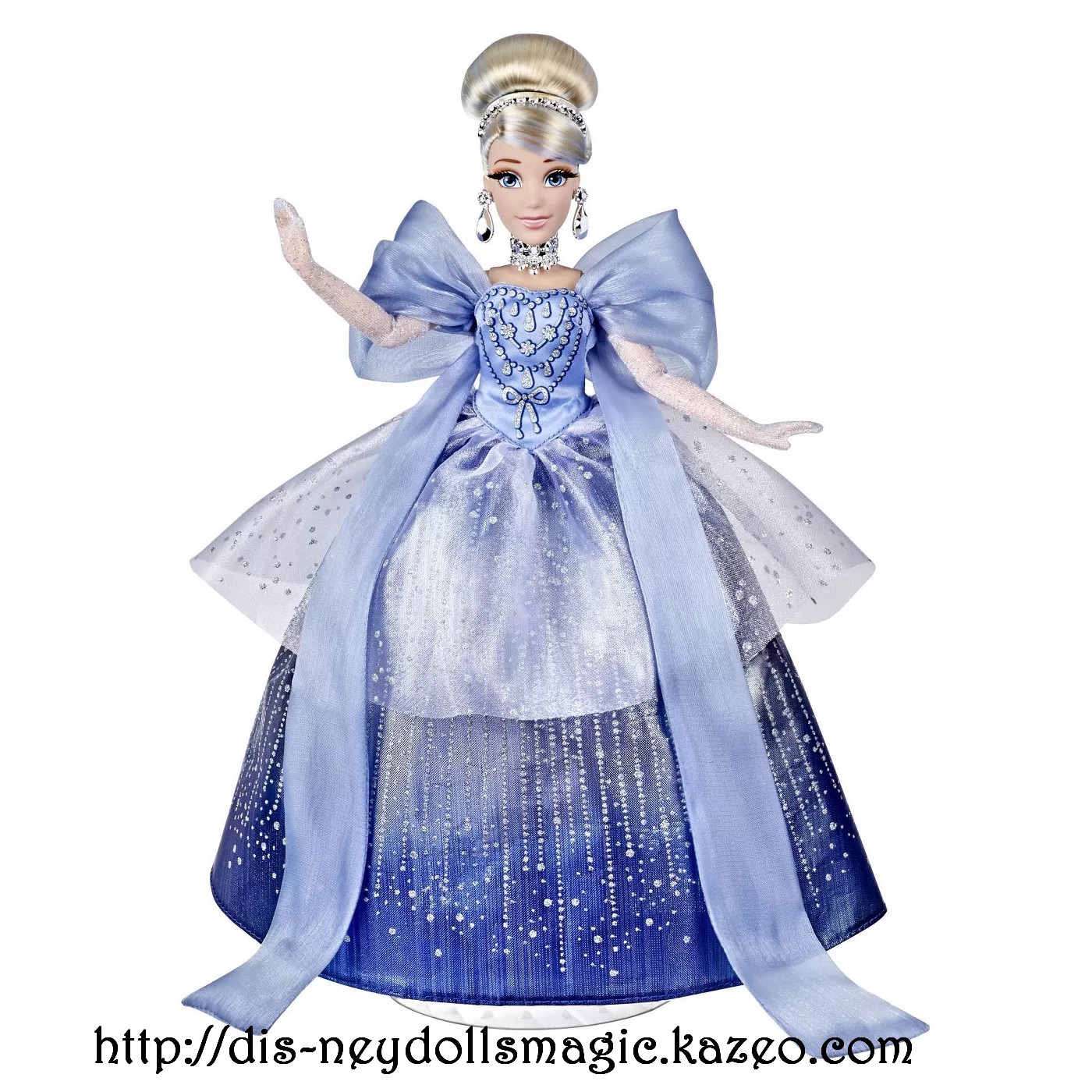 NEW: Toutes les images promo de Cendrillon Style Séries Holiday Style!