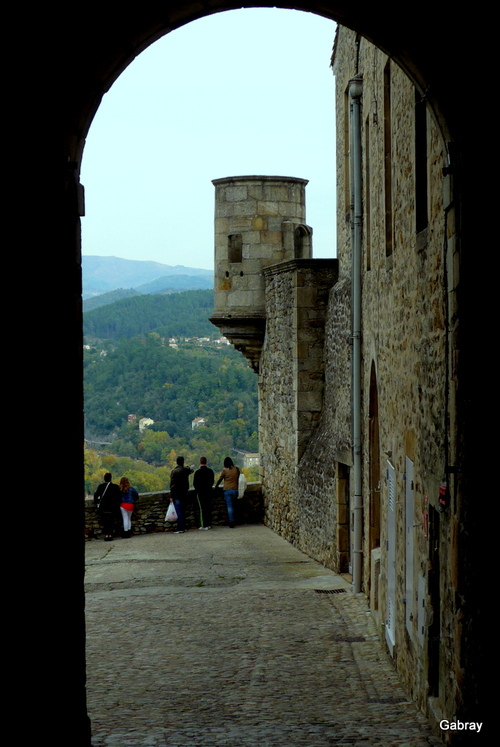 Aubenas (Ardèche) : le château ... n 1