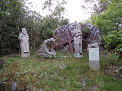 Plumelec, le chemin de croix de Callac
