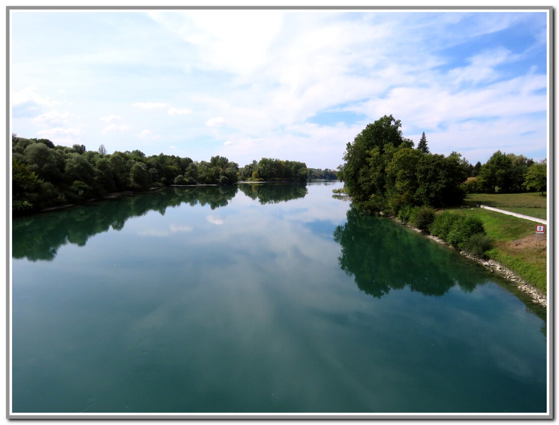 BALADE AU BORD DE L'EAU  . SUITE