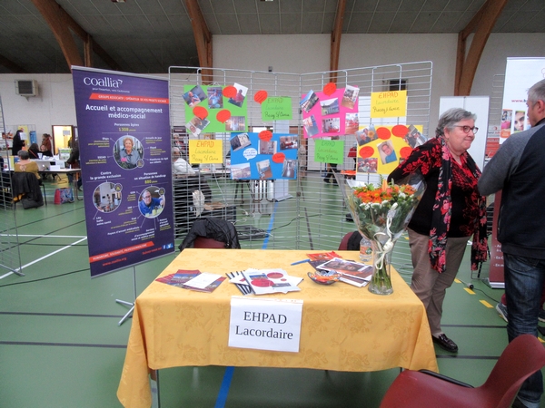 Le Forum des Seniors 2019,  qui s'est tenu salle Luc Schréder à Châtillon sur Seine, a eu un très grand succès.