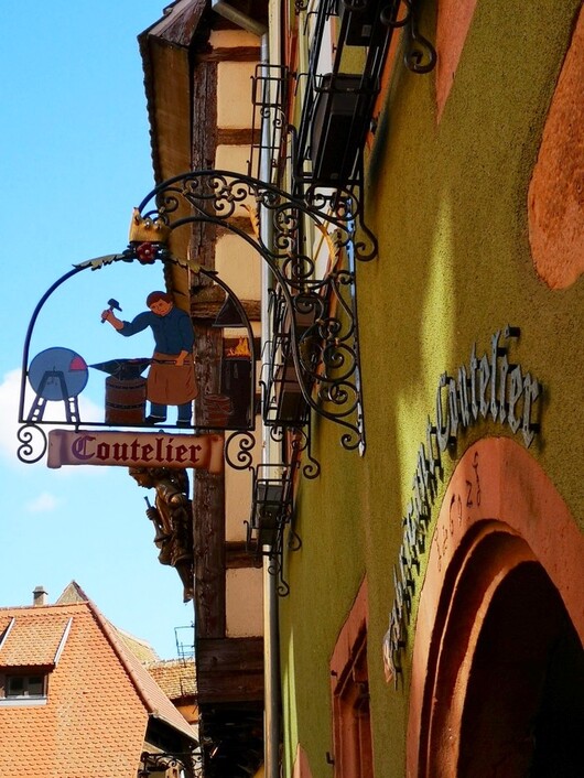 Alsace : Route des vins : Riquewihr 