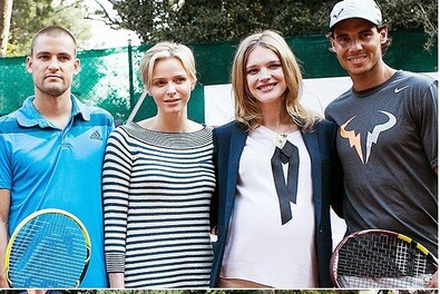 Photos de la princesse Charlène présente à un match de tennis en 2014