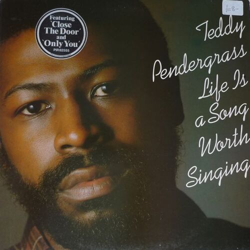 1978 : Teddy Pendergrass : Album " Life Is A Song Worth Singing " Philadelphia International Records JZ 35095 [US]