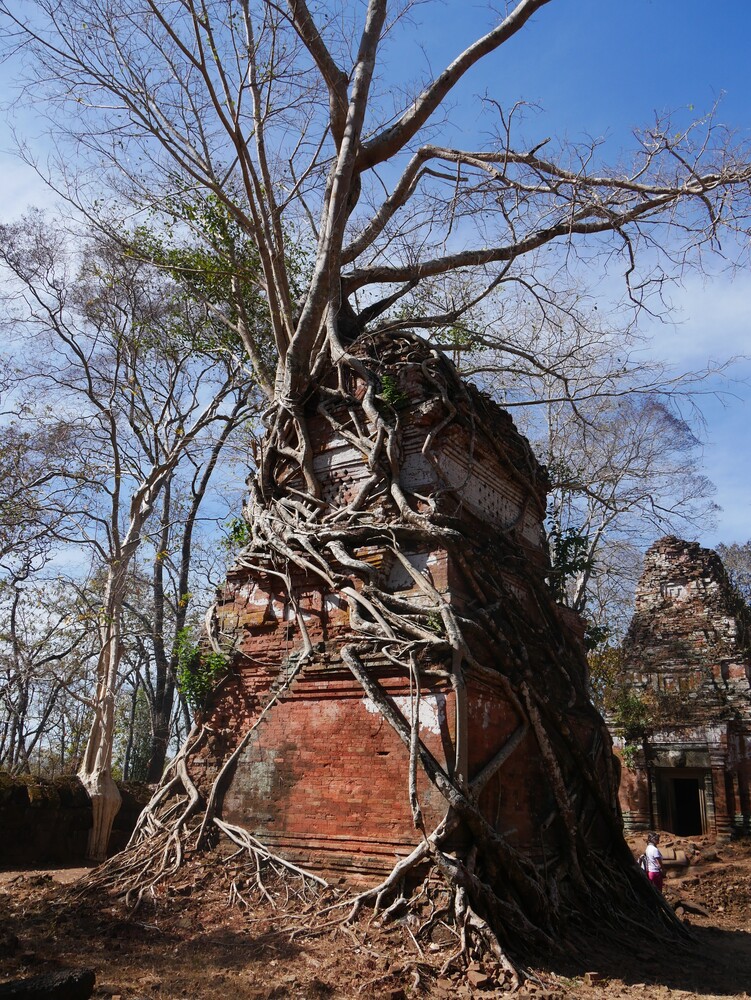 Koh Ker (1) - le Prasat  Pram - Cambodge