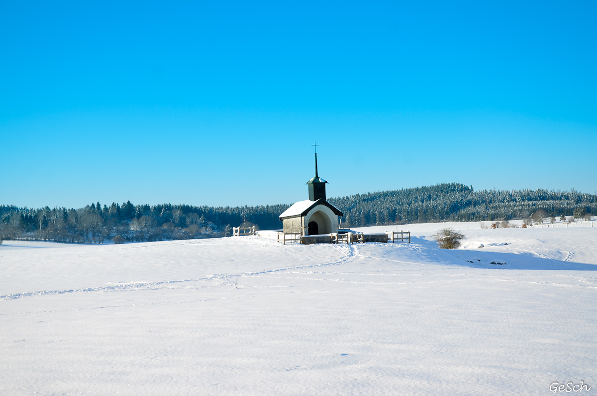 jura cerniebaud franche comté ferme ski raquettes