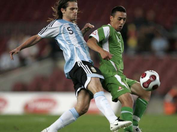 5.6.2007 au Camp Nou Barcelone EN-Argentine 3-4 Hosni remplaçant