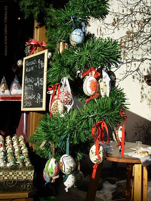 Decorations-de-Noel-tyroliennes-avec-des-oeufs.JPG