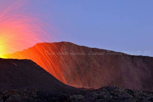 Photos du volcan par Laurent Perrier