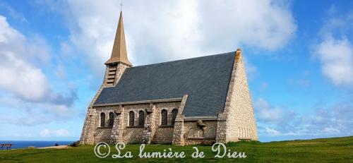Étretat, la chapelle Notre-Dame de la Garde