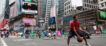 manhattan_pedestrian_zone_rtxo2p2_ah_40701