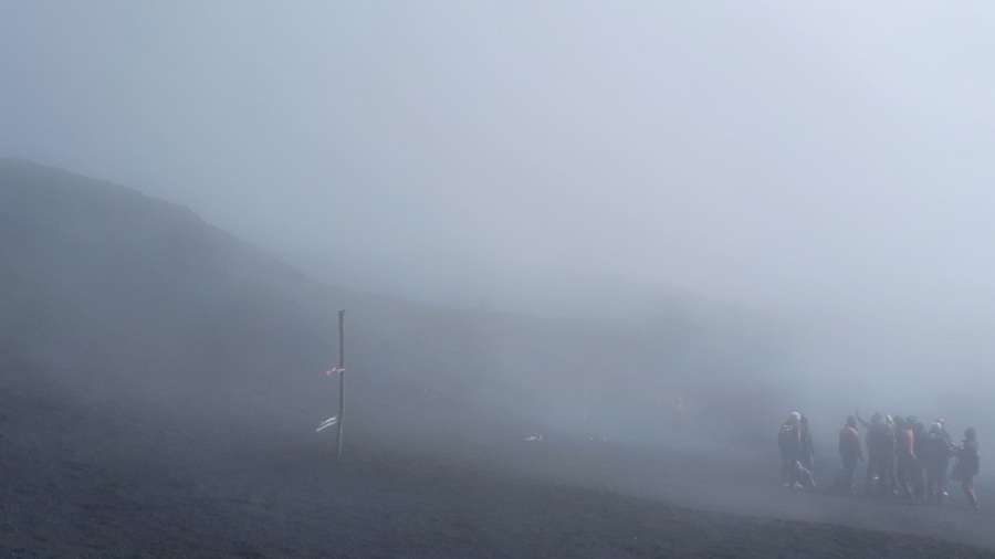 Une Ascension Insolite : L'Etna