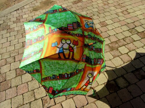 Trop beaux ! ! ! Parapluies ou ombrelles - suite ! 