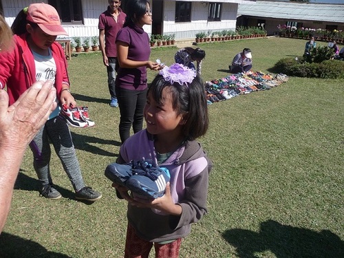 Distribution de chaussures