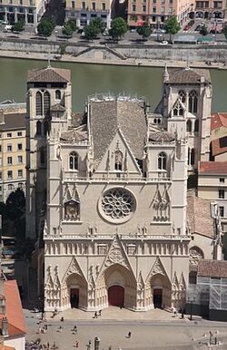  * Visite de la Cathédrale Saint-Jean-Baptiste à Lyon