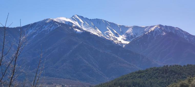 Peut être une image de nature et montagne