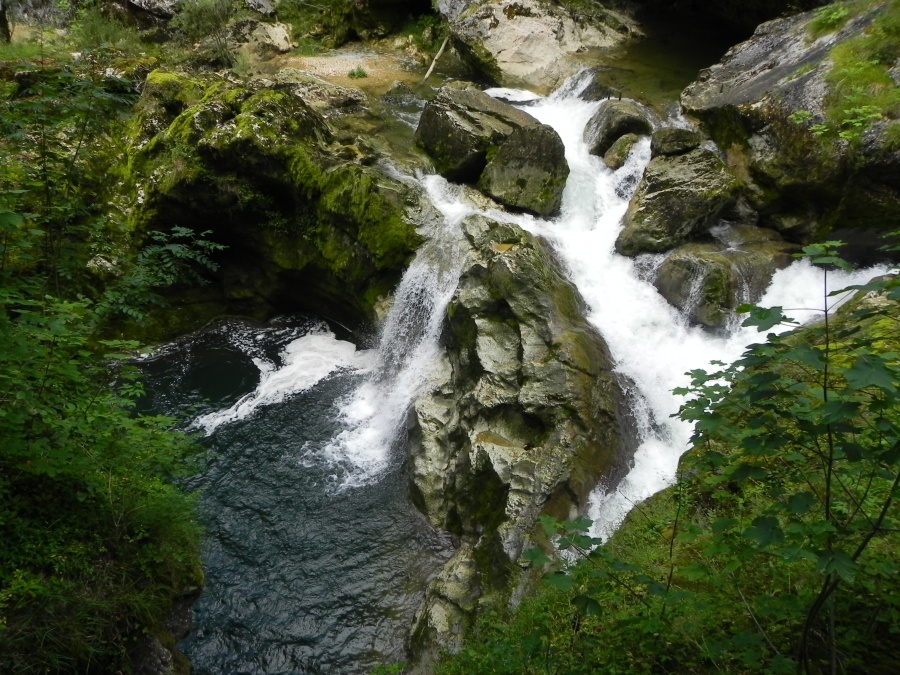 Suite des pertes de l'Ain