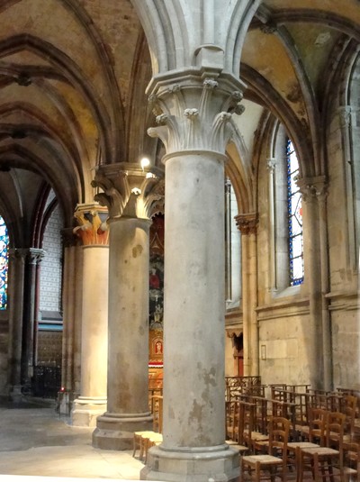 La collégiale de Semur en Auxois