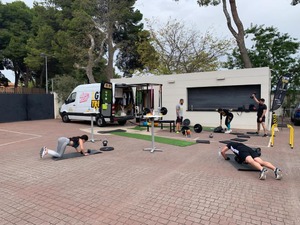 story life mobile gym training stretching