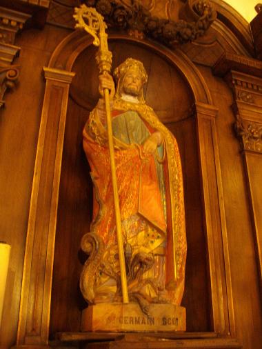 Aisne, RIBEMONT. Maître-autel saint Germain, chapelle Saint-Germain. CCVO MARTIAL.JPG