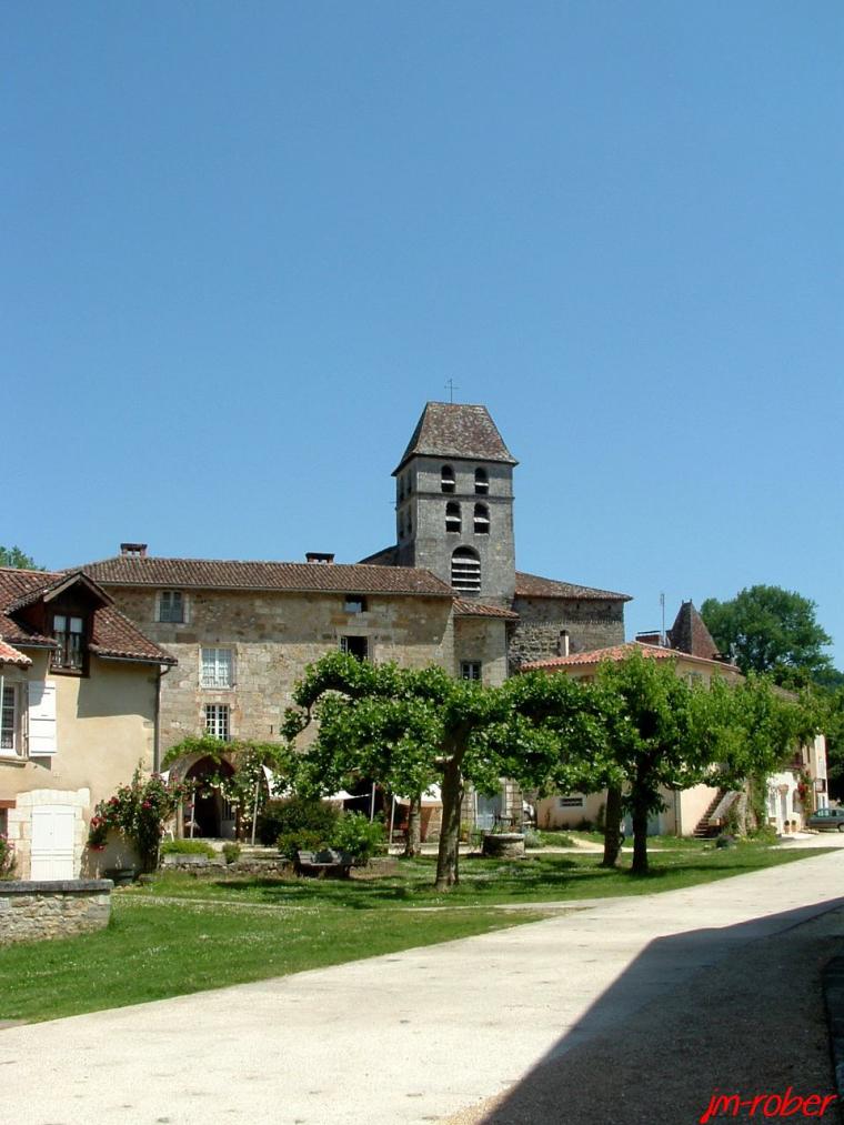 Saint Jean de Côle , un village de rêve et de méditation