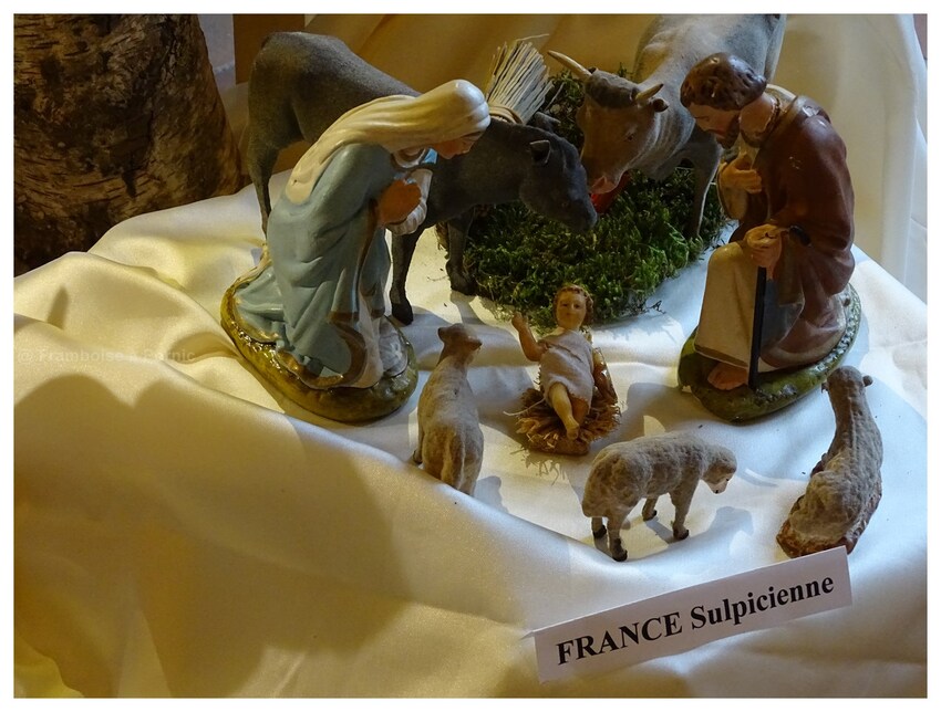 Crèches de NOEL Abbatiale St Philbert de Grandlieu 2016