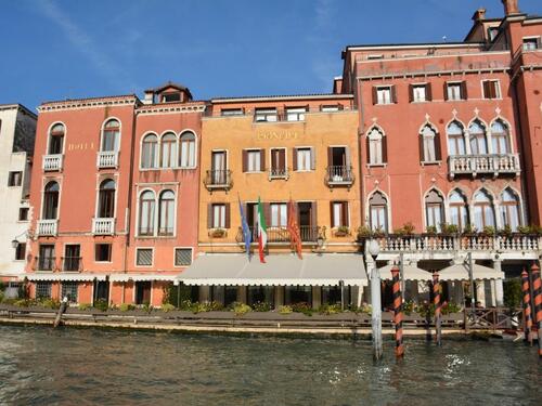 Balade en vaporetto sur le Grand Canal à Venise