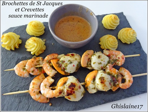 Brochettes de St Jacques et crevettes - sauce marinade