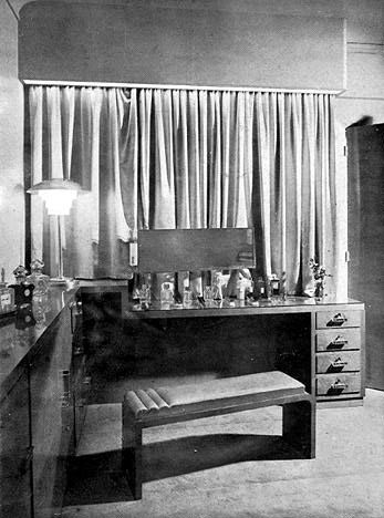 Gravot. Rue Méchain, the dressing table: