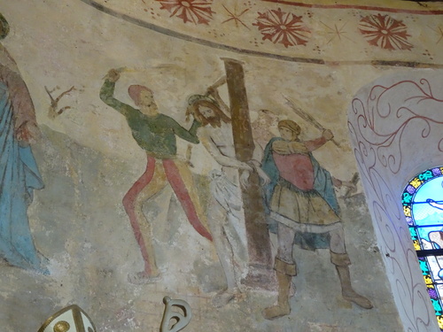L'église de Mesley-le-Grenet, sa danse macabre et autres peintures