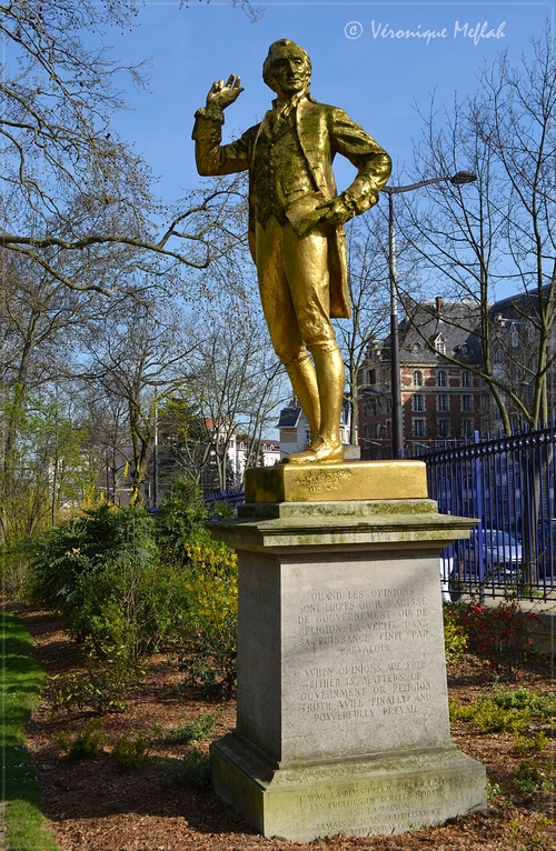 Les statues du parc Montsouris : Thomas Paine,  Citoyen du Monde