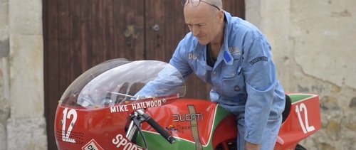 vidéo : Rory Simpson et son immense passion pour Ducati  