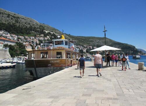 Traversée de la vieille ville de Dubrovnik 