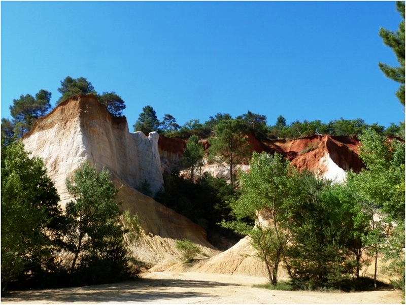 Le Colorado Provencal a Rustrel 