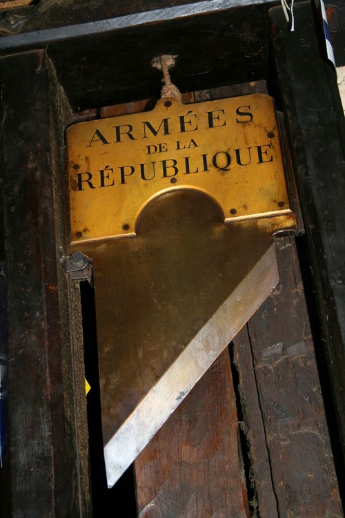 La guillotine, étude macabre....