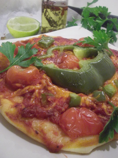 Pita Pizza { Cheese, Poivron & Tomate Cerise }